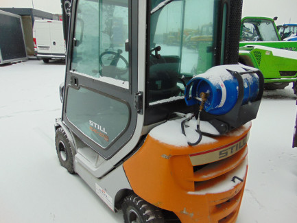 Zdjęcie przedmiotu: W&oacute;zek Widlowy STILL RC 40-20T