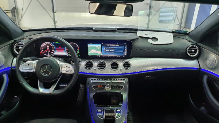 Zdjęcie przedmiotu: Mercedes-benz E 300