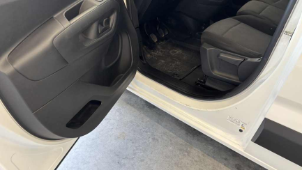 Zdjęcie przedmiotu: Citroen Berlingo III 1.5 BlueHDi E6.3 2.4t XL Driver 950