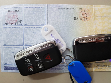 Zdjęcie przedmiotu: Range Rover Sport 2.0 SD4 HSE