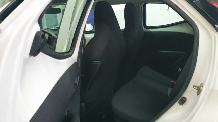 Zdjęcie przedmiotu: Toyota Aygo 1.0 VVT-i X EU6