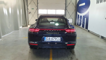 Zdjęcie przedmiotu: Porsche Panamera Turbo S e-Hybrid
