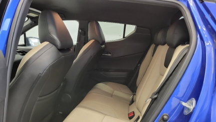 Zdjęcie przedmiotu: Toyota C-HR 1.8 Hybrid Selection