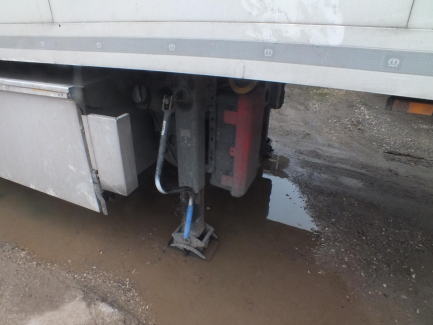 Zdjęcie przedmiotu: KRONE SD refrigerator semitrailer