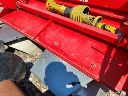 Zdjęcie przedmiotu: Obsypnik do ziemniak&oacute;w GRIMME GF200