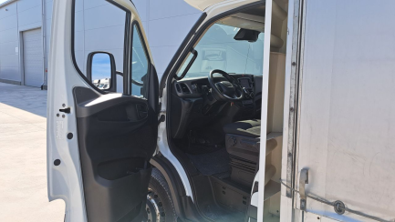 Zdjęcie przedmiotu: Iveco DAILY HI-MATIC E6e 7.2t