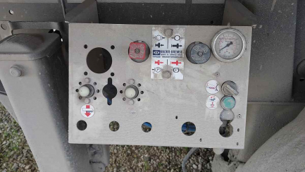 Zdjęcie przedmiotu: INTER CARS NW Сталевий самоскид