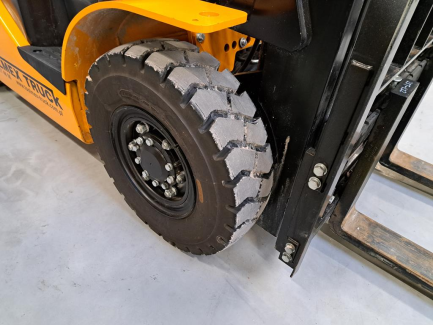 Zdjęcie przedmiotu: W&oacute;zek widłowy HANGCHA CPYD25-XH3F 