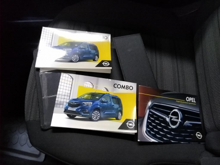 Zdjęcie przedmiotu: Opel Combo Life Essentia S&S