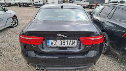 Zdjęcie przedmiotu: Jaguar Xe 2.0 Diesel E6 Pure Aut.