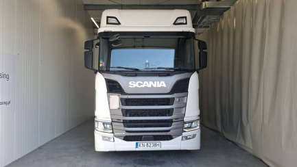 Zdjęcie przedmiotu: SCANIA R460 Super E6 18.0t 4x2 NA Highline