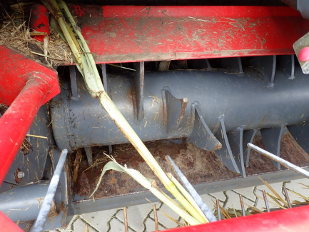 Zdjęcie przedmiotu: UNIA-FAMAROL DF 1.8 V round baler