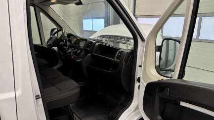 Zdjęcie przedmiotu: Opel Movano Heavy 2.2 Diesel L2H2 E6.4 3.5t 