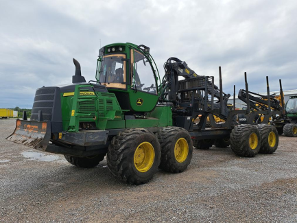 Форвардер JOHN DEERE 1510G