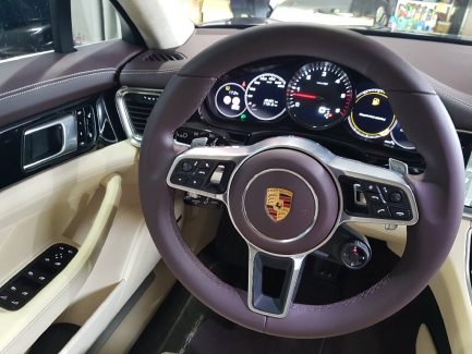 Zdjęcie przedmiotu: Porsche Panamera  4S Diesel