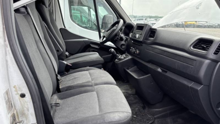 Zdjęcie przedmiotu: RENAULT/CARPOL MASTER FWD 2.3 dCi E6 3.5t L3H1 Extra S&S+E