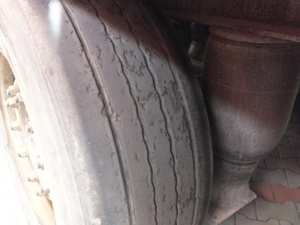 Zdjęcie przedmiotu: KRONE SD curtain semi-trailer