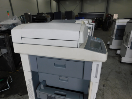 Zdjęcie przedmiotu: Hewlett-Packard (HP) LaserJet M5035 MFP laser multifunction printer