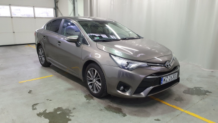 Zdjęcie przedmiotu: Toyota Avensis sedan