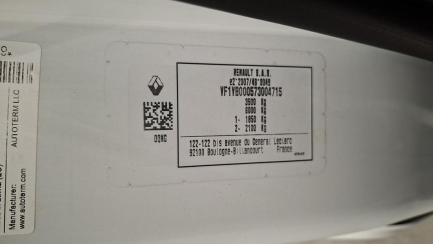 Zdjęcie przedmiotu: RENAULT/IZOTERMY TIM FWD 2.3 dCi E6 3.5t L3H1 Extra S&S+E