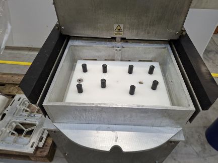 Zdjęcie przedmiotu: Напівавтоматичний запайщик лотків BOKAMA G250 VAC