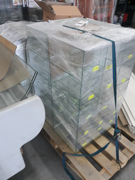 Zdjęcie przedmiotu: Bookcase and service counter