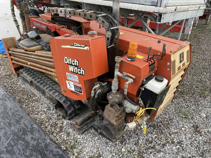 Zdjęcie przedmiotu: Ditch Witch JT520 horizontal drilling rig with the FT5 blasting system
