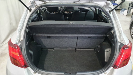 Zdjęcie przedmiotu: Toyota Yaris Hatchback