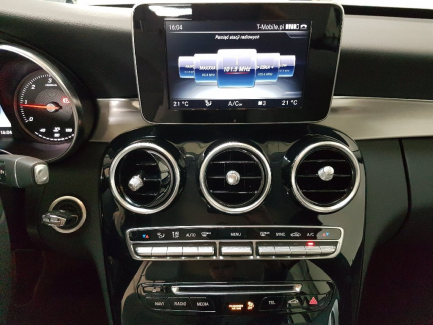 Zdjęcie przedmiotu: Mercedes-benz C200