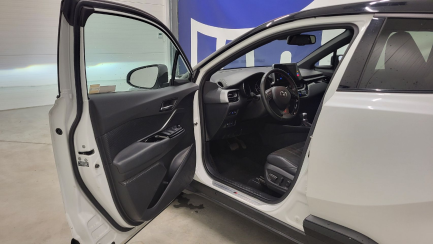 Zdjęcie przedmiotu: Toyota C-HR 1.8 Hybrid GPF GR Sport