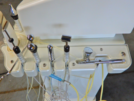 Zdjęcie przedmiotu: EUN SUNG GLOBAL OCTOLINE ESM-4200MO device for multi-functional face and head skin care