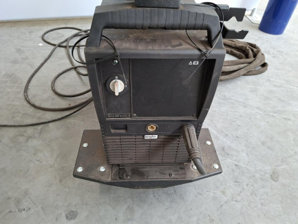 Zdjęcie przedmiotu: EWM Taurus 405 Steel Synergic S inverter welding machine