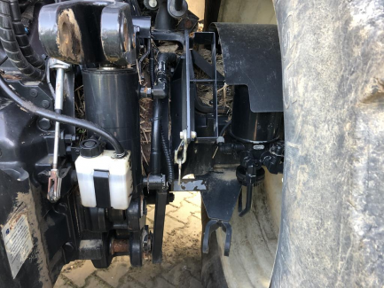 Zdjęcie przedmiotu: Steyr 6185 CVT Eco-Tech farm tractor
