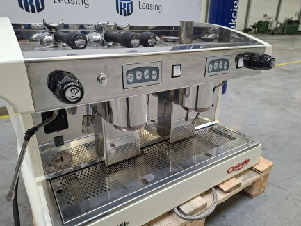 Zdjęcie przedmiotu: Кавомашина на 2 групи ASTORIA FORMA II GR