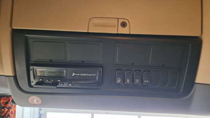 Zdjęcie przedmiotu: SCANIA G450 SCR E6 19.0t LA 4x2 HNA
