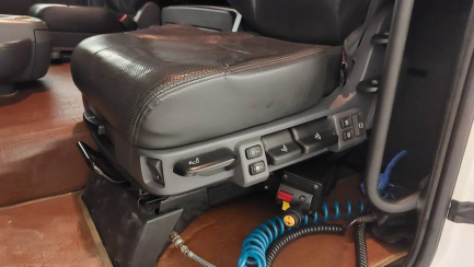 Zdjęcie przedmiotu: SCANIA R 450 SCR LA 4x2 HNA Topline E6 19.0t Oświadczenie o utracie DR