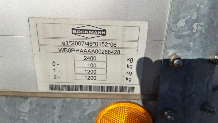 Zdjęcie przedmiotu: Przyczepa Do przewozu koni Boeckmann CHAMPION 2.4t