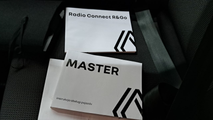 Zdjęcie przedmiotu: RENAULT/CARPOL MASTER FWD 2.3 dCi E6d 3.5t L3H2 Extra