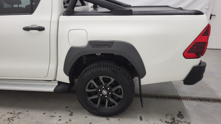 Zdjęcie przedmiotu: Toyota Hilux 2.8 D-4D Double Cab Invincible 4x4 aut