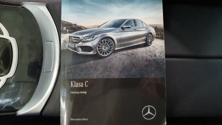 Zdjęcie przedmiotu: Mercedes-benz C 200 sedan