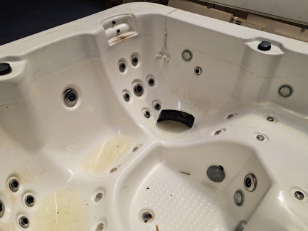 Zdjęcie przedmiotu: AQUAVIA SPA CUBE ERGO hot tub