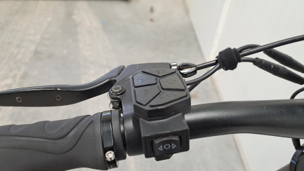 Zdjęcie przedmiotu: Hulajnoga elektryczna RUPTOR R3 V3 75km 800W 2 amortyzatory 10" Miedziany