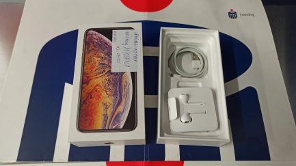 Zdjęcie przedmiotu: Смартфон Apple iPhone XS Max 64GB - золото