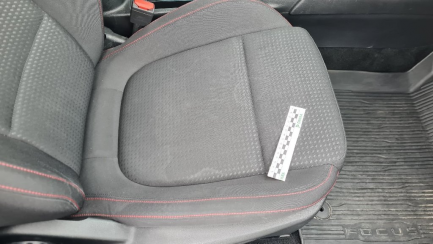 Zdjęcie przedmiotu: Ford Focus 1.0 EcoBoost ST-Line Business