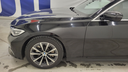 Zdjęcie przedmiotu: BMW 330i Luxury Line aut