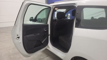 Zdjęcie przedmiotu: Dacia Lodgy 1.5 dCi Laureate S&S EU6
