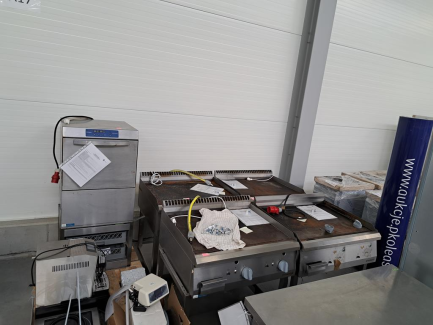 Zdjęcie przedmiotu: Catering equipment set