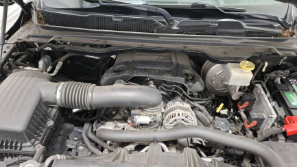 Zdjęcie przedmiotu: RAM 1500 5.7 V8 E6 3.5t Crew Limited Chrome AWD
