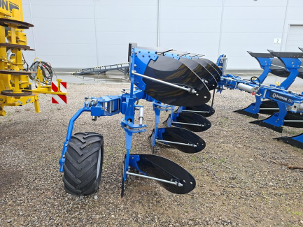Zdjęcie przedmiotu: OVERUM CX-H4 reversible plough