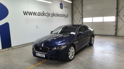 Zdjęcie przedmiotu: Jaguar Xe 2.0 D AWD Prestige aut